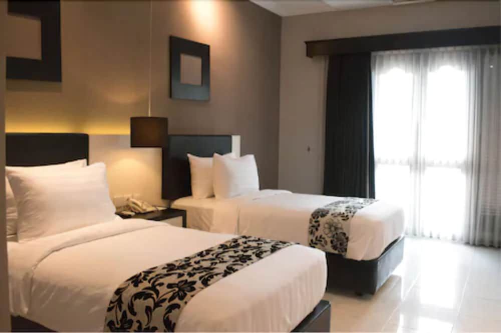 Luminor Hotel Jember by WH Deluxe Double or Twin Room, Non Smoking
