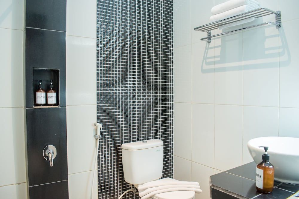 Luminor Hotel Jember by WH Deluxe Double or Twin Room, Non Smoking 4