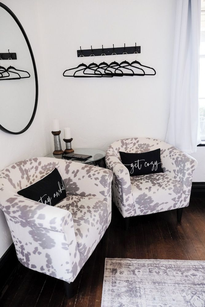 The Evers House Room, 1 King Bed (2) 9