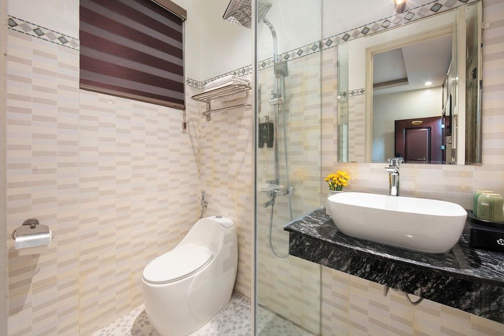 undefined Hanoi Delica Hotel 10