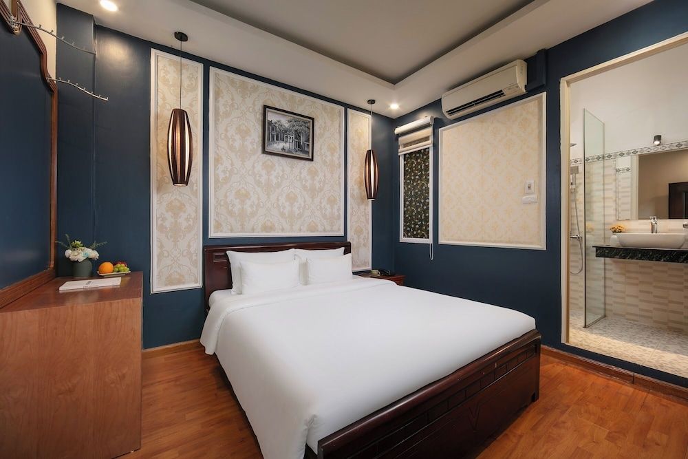 undefined Hanoi Delica Hotel 8