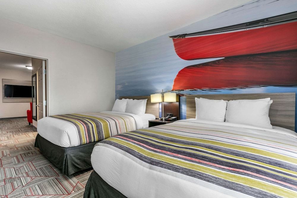 Suite, Multiple Beds, Accessible, Non Smoking