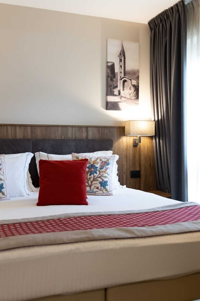 Olimpia Hotel Superior Double Room 4