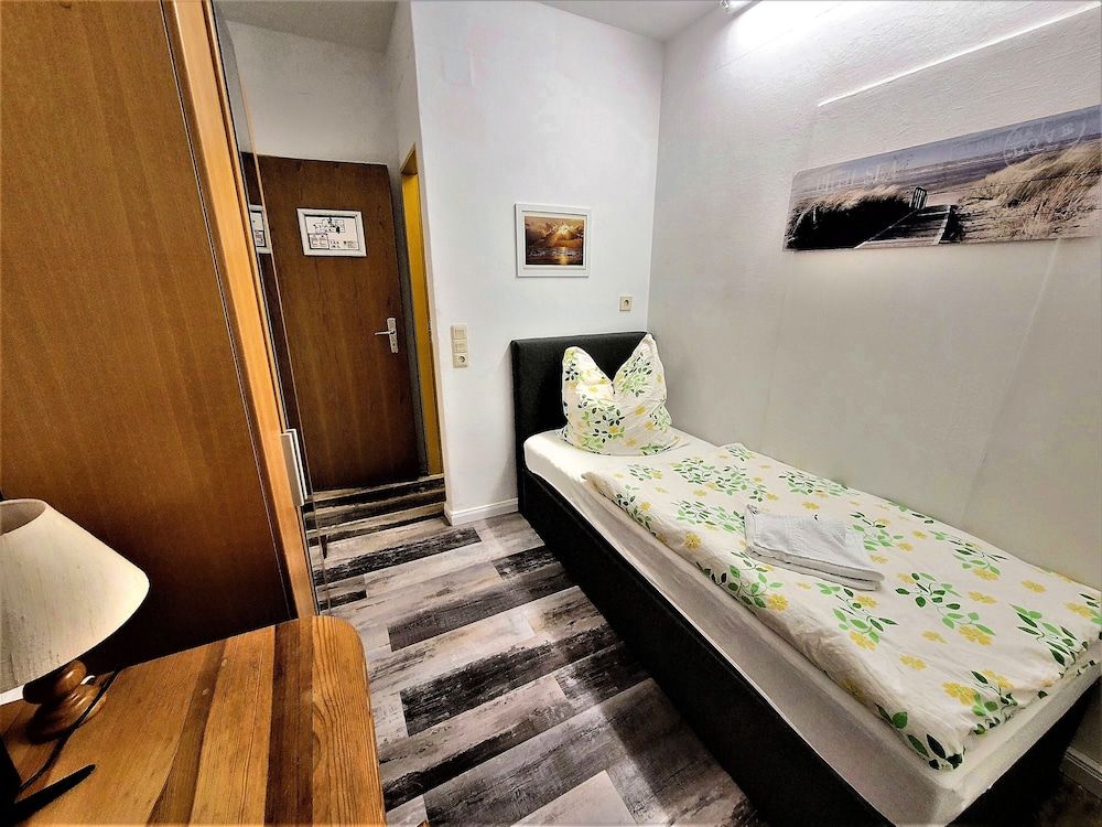 Basic Single Room