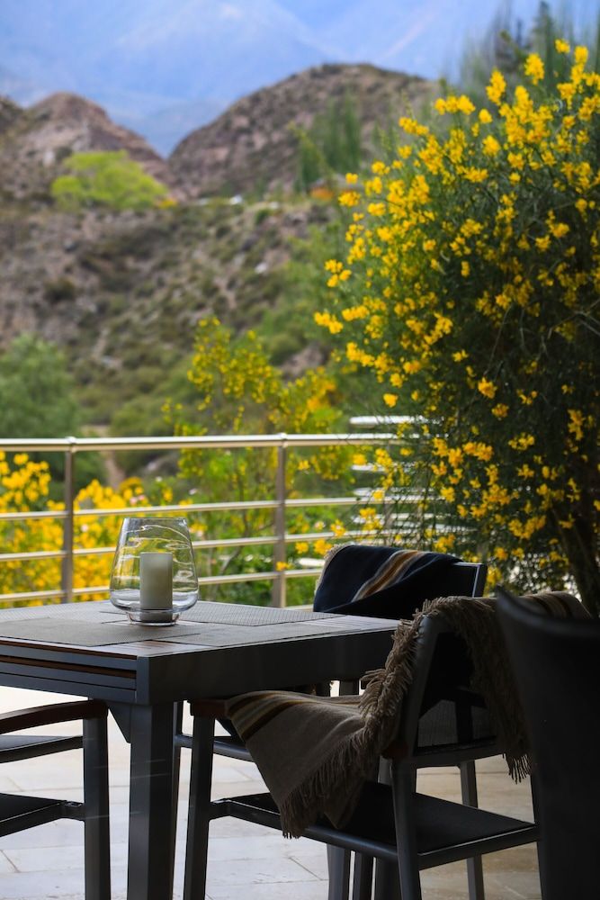 El Carmelo Mountain Lodge Luxury Suite, Mountain View 8