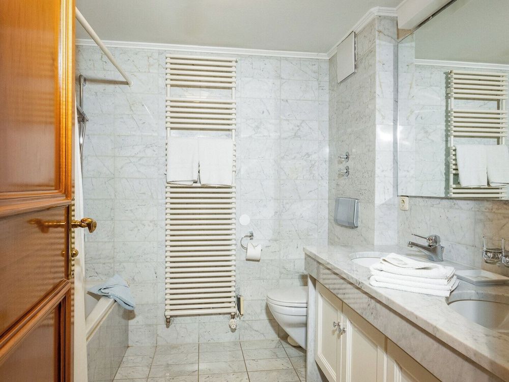 Hotel Geiger Standard Room 5