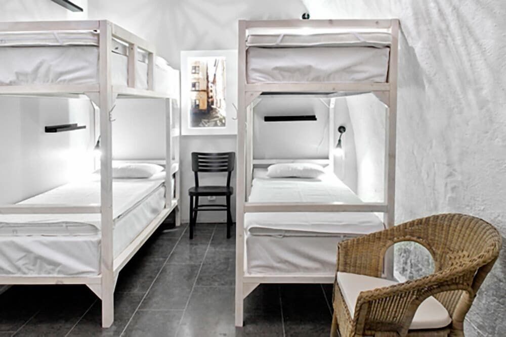 Ramilton Old Town Hostel City Shared Dormitory (4 Beds) 4