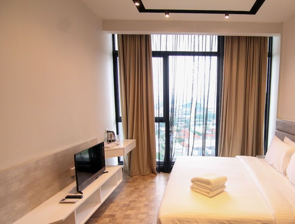 Expressionz KLCC by Wodages Deluxe Studio 3