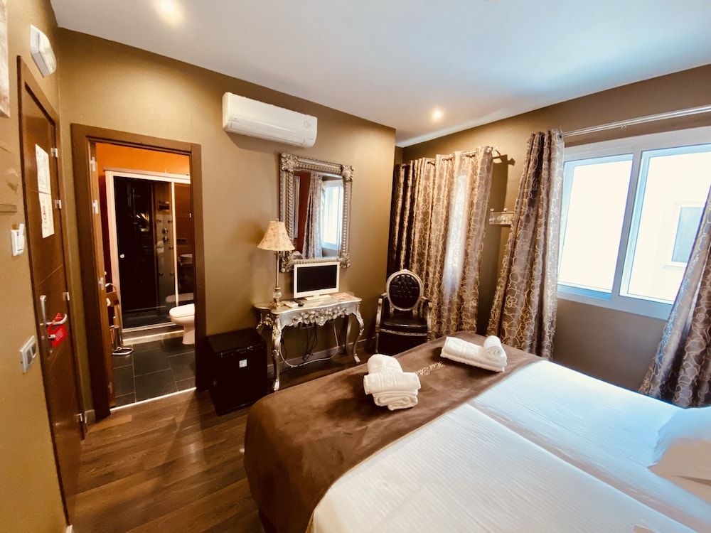 Hotel Palace Sevilla Economy Double Room 2