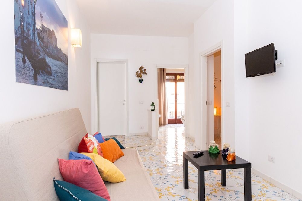 Residence Sorrento City Apartment, 2 Bedrooms, Balcony, Garden View (Via Parsano 6 B) 22