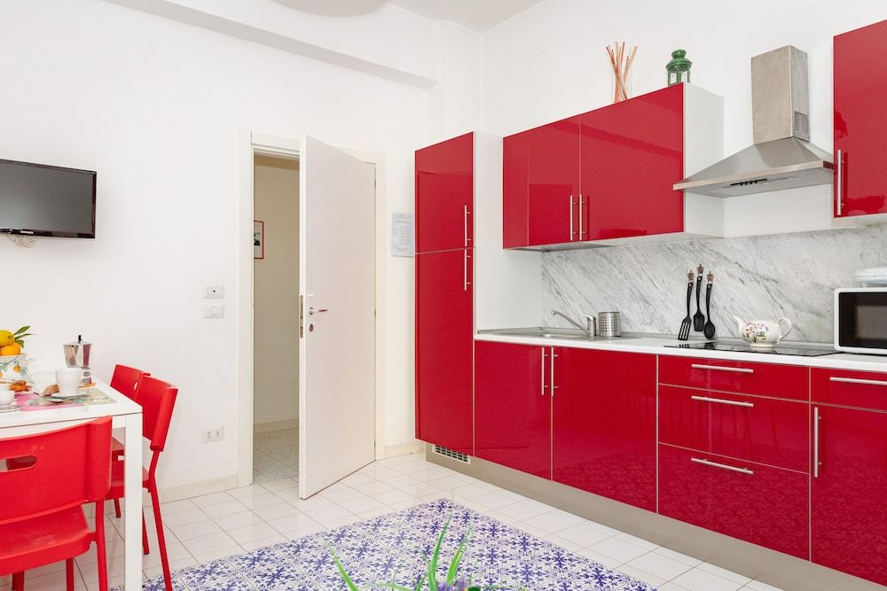 Residence Sorrento City Apartment, 2 Bedrooms, Terrace, Garden View (Via Parsano 6 B) 17