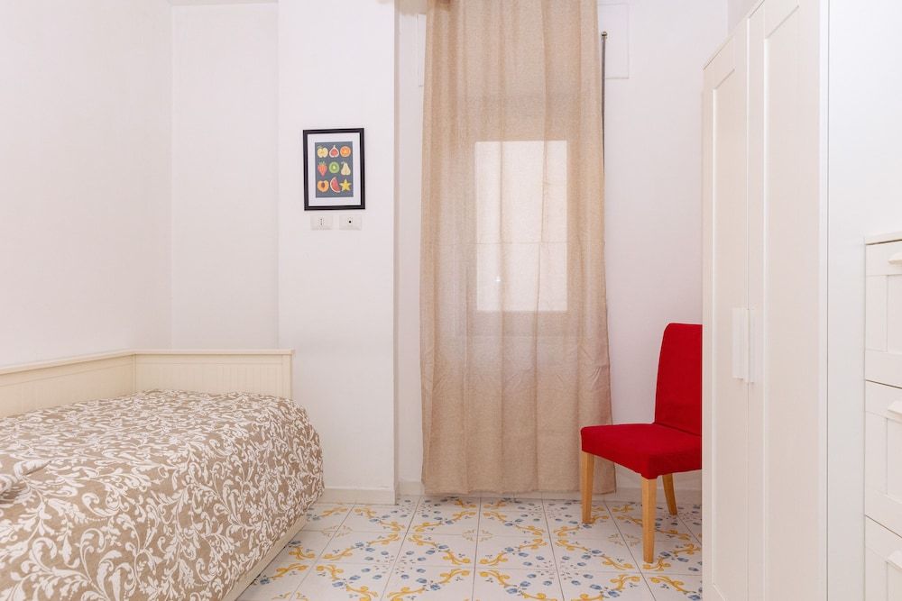 Residence Sorrento City Apartment, 2 Bedrooms, Balcony, Garden View (Via Parsano 6 B) 16