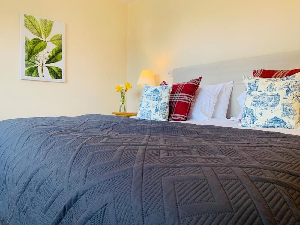 George & Dragon Country House Hotel Superior King Room 17