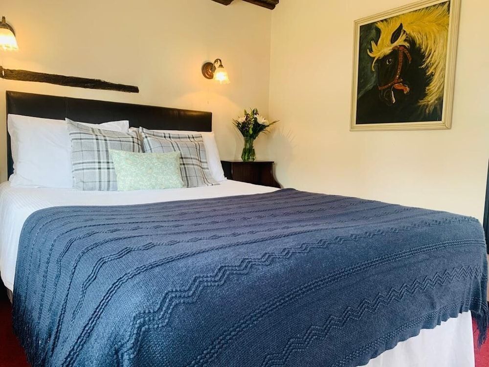 George & Dragon Country House Hotel Classic Double Room 10