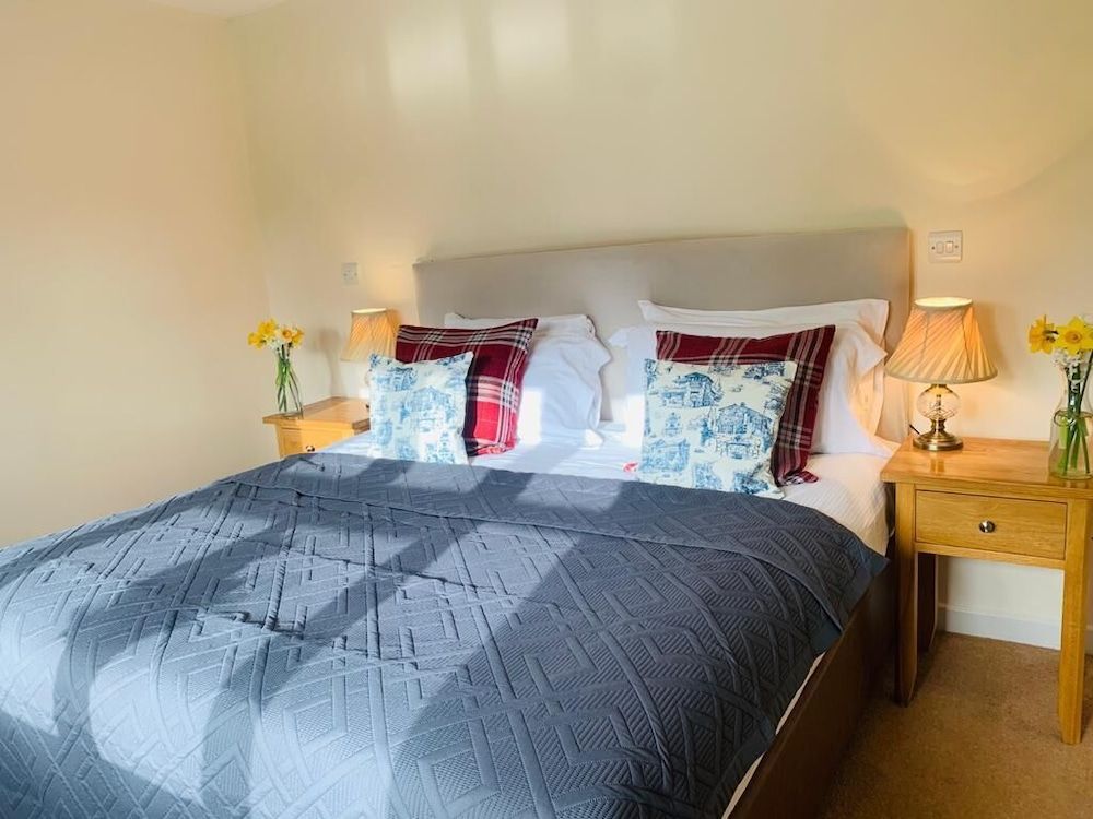 George & Dragon Country House Hotel Superior King Room 6