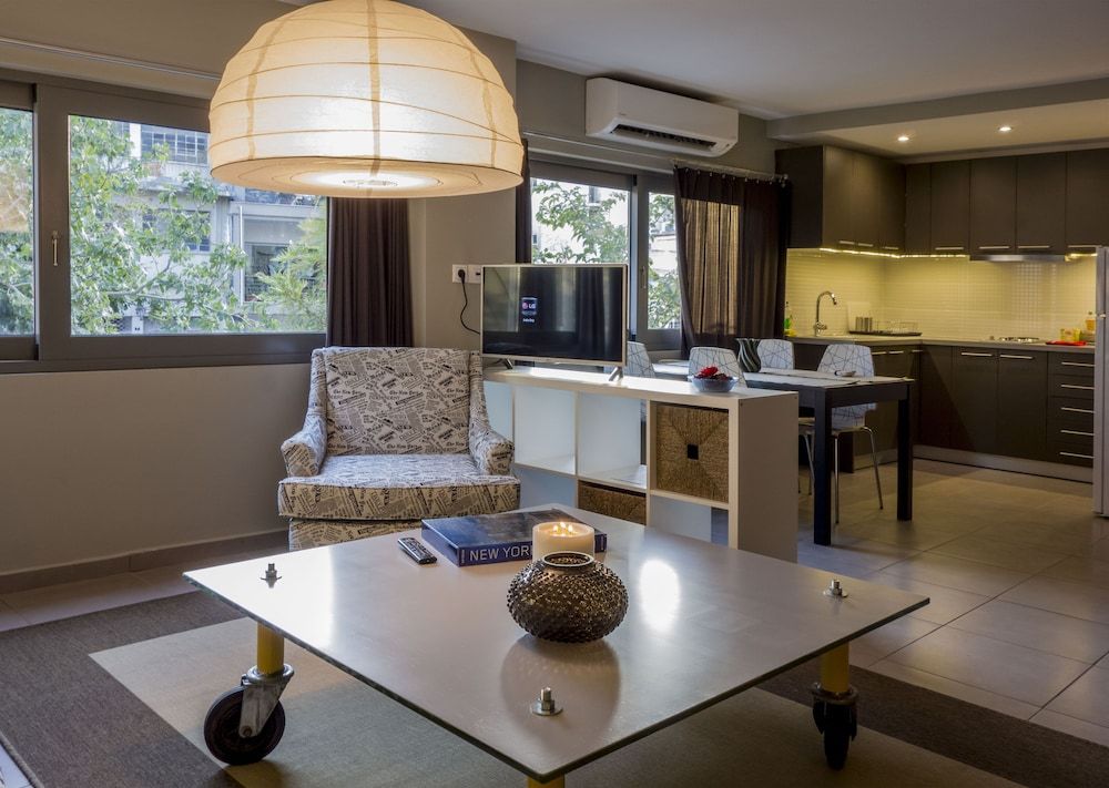 Athens Suites Apartment, Garden View (S2) 4