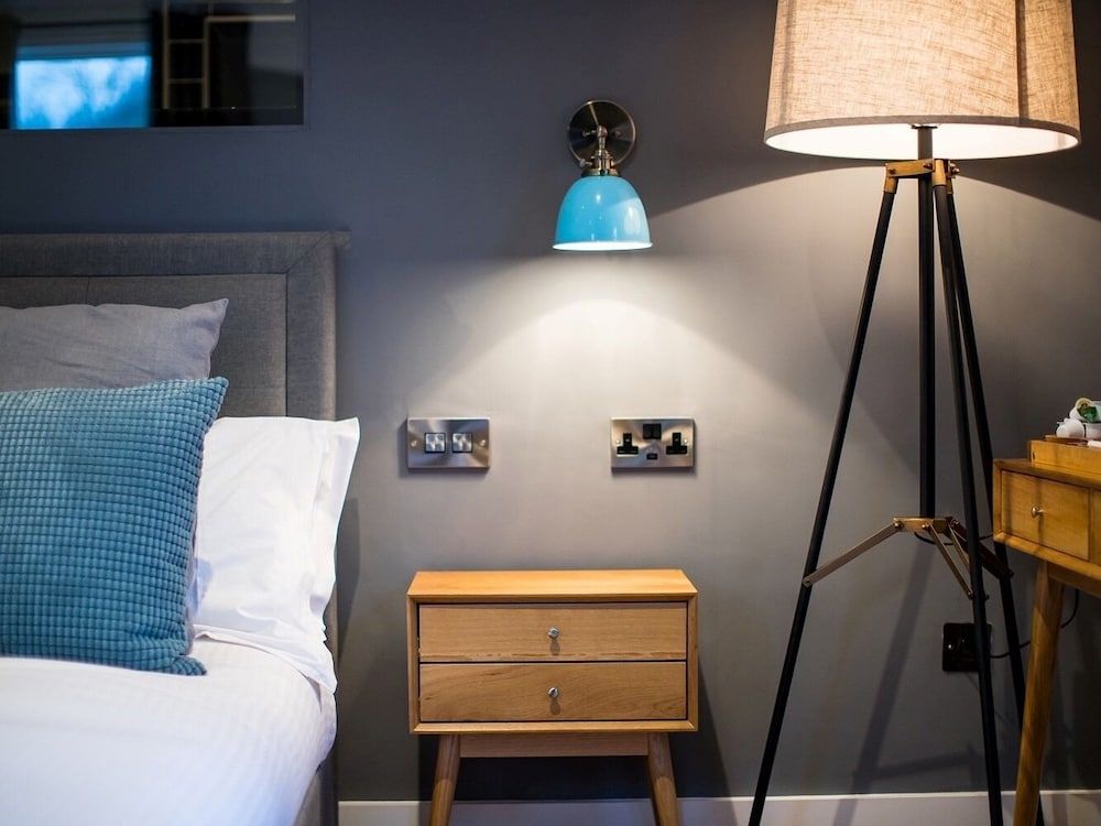 The Sun Inn Suite, Ensuite (River View ) 9