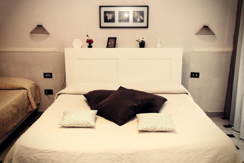 undefined Hotel Luna Rossa 3