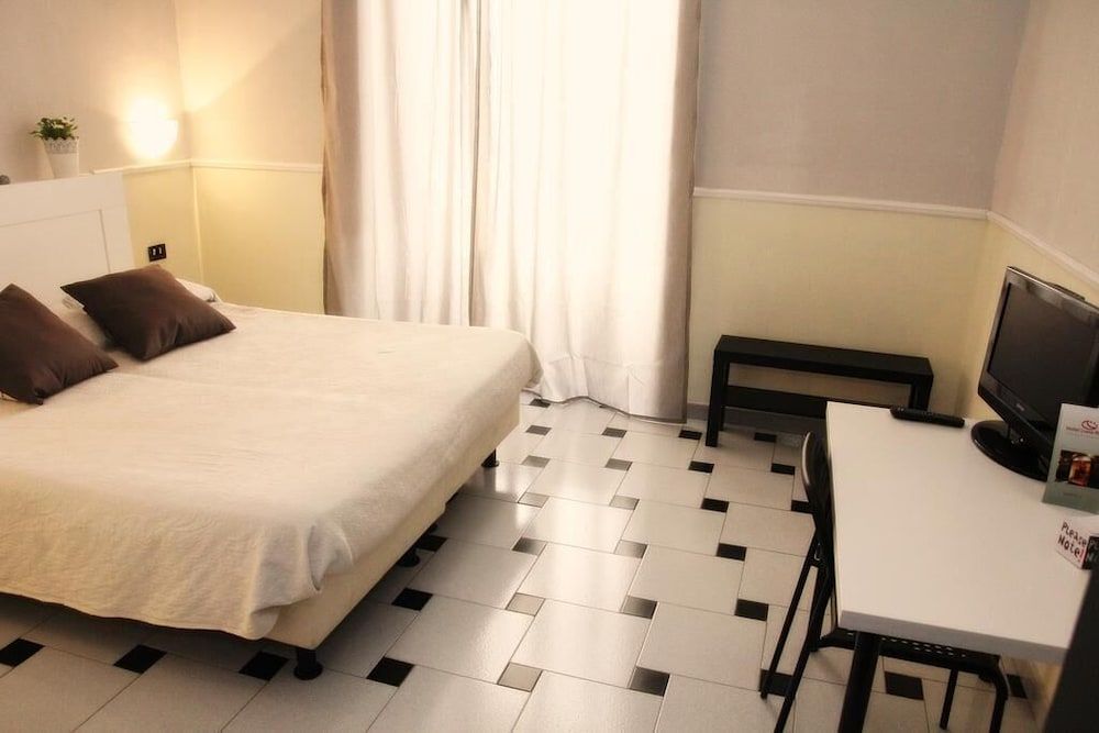 undefined Hotel Luna Rossa 6