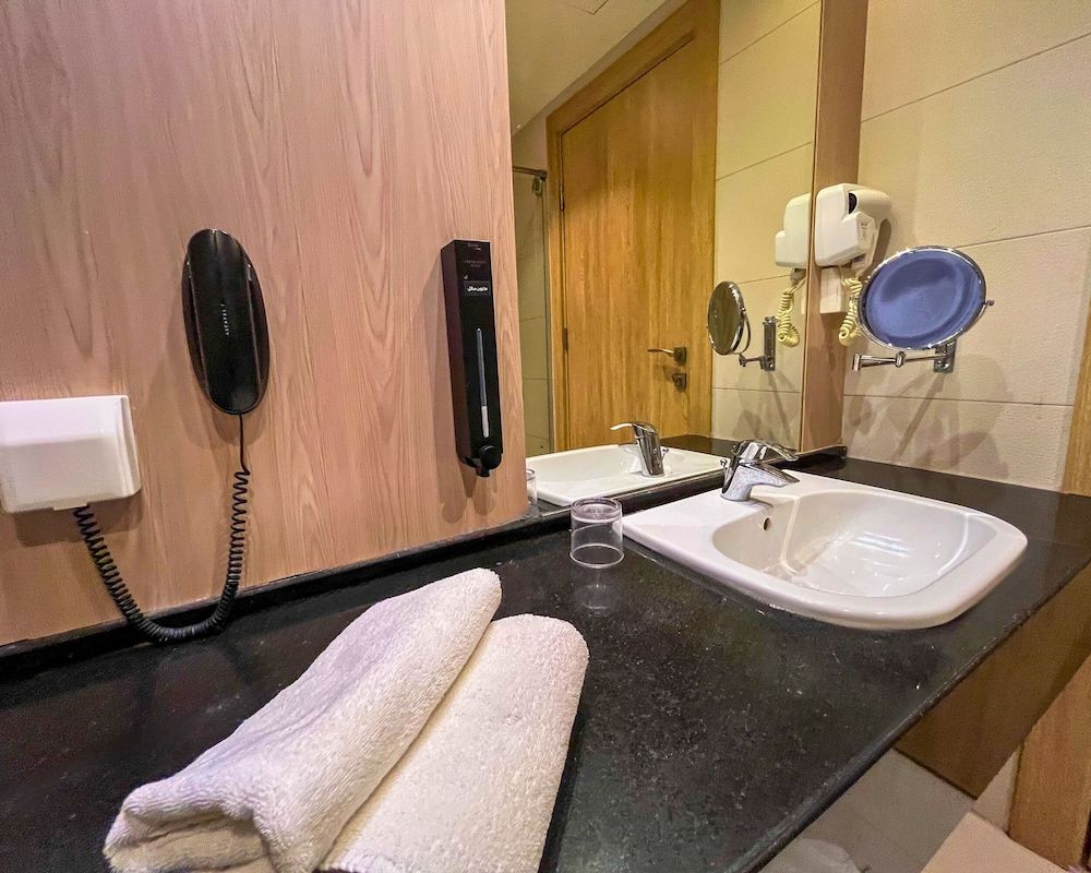 La Casa Hotel Amman Standard Twin Room 5