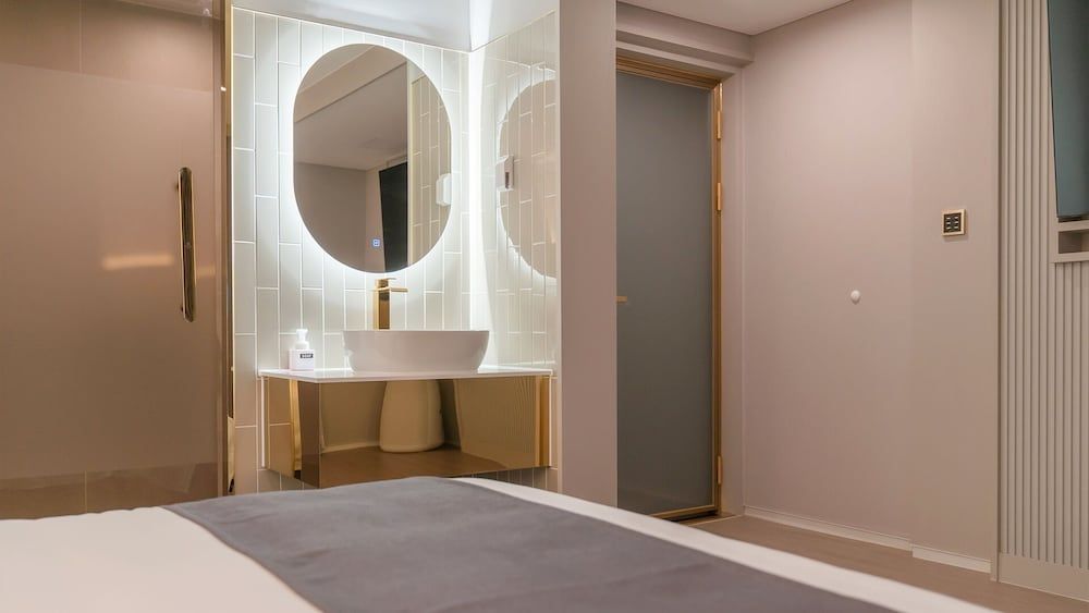 SeoMyeon Denvasta Central Hotel Standard Double Room, 1 Double Bed (Breakfast not available on Sundays) 9