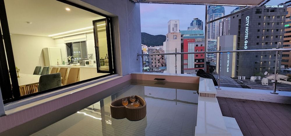 SeoMyeon Denvasta Central Hotel Executive Studio Suite (Breakfast not available on Sundays) 11