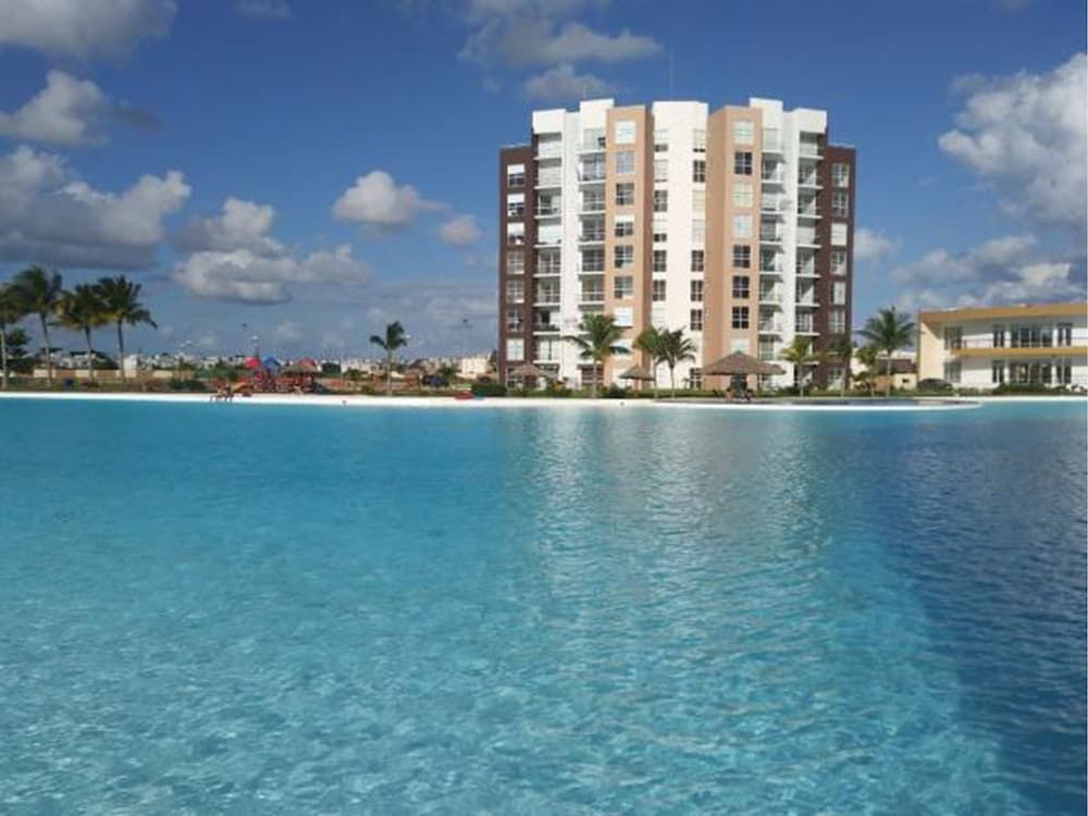 undefined Dreams Lagoon Cancun 5