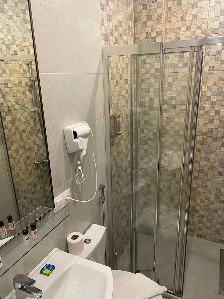 Downtown Hotel Tbilisi Standard Double or Twin Room 8