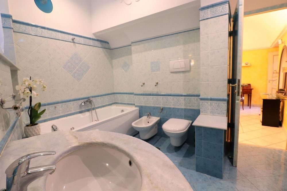 Ilary House Luxury Apartment, 3 Bedrooms 24