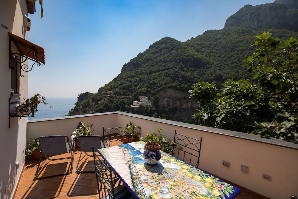 Ilary House Luxury Apartment, 3 Bedrooms 19