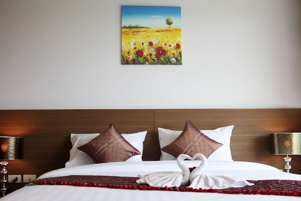 Bangtao Tropical Residence Resort & Spa 1 Bedroom Deluxe Suite 2