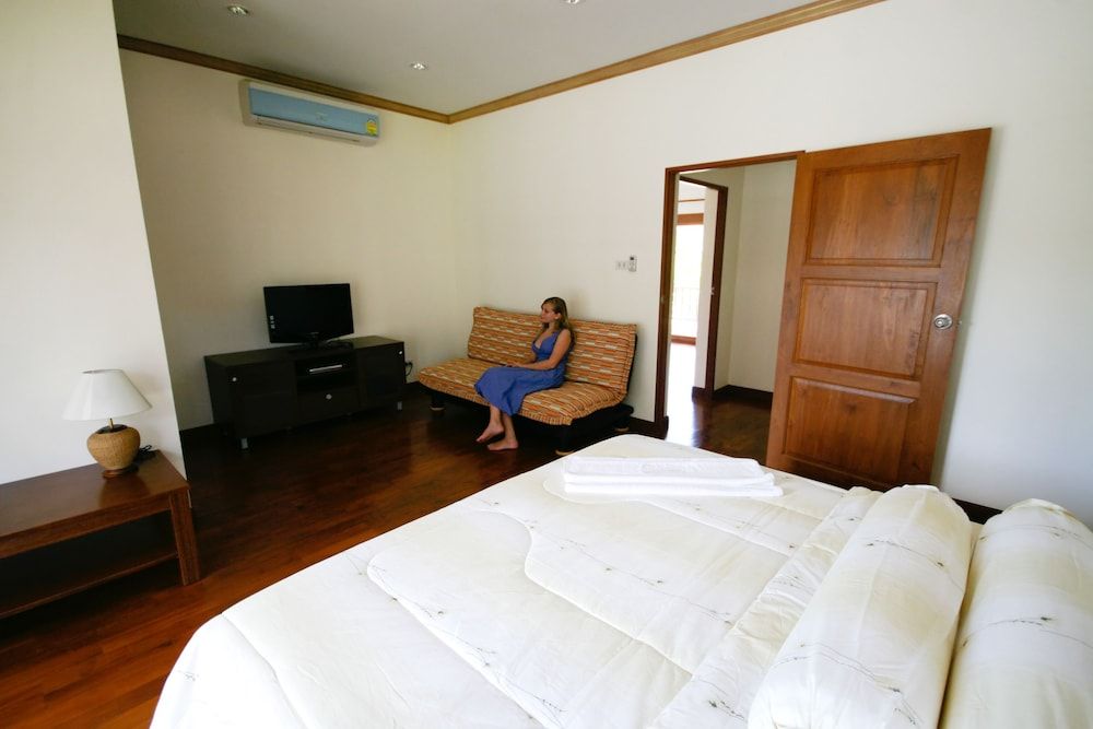 undefined Bangtao Tropical Residence Resort & Spa 9