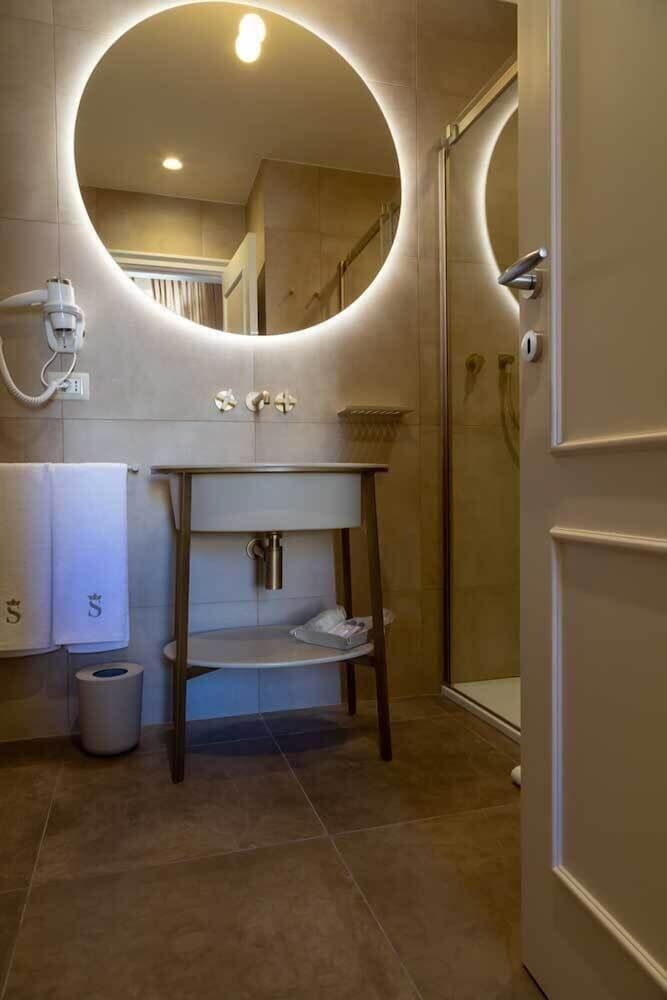 Dimora Storica Lo Svevo Executive Room (Dei Falconieri) 2