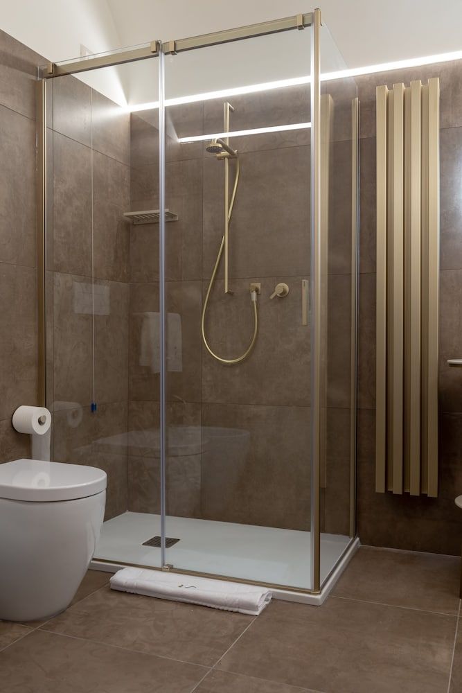 Dimora Storica Lo Svevo Comfort Room (Degli Artisti) 4