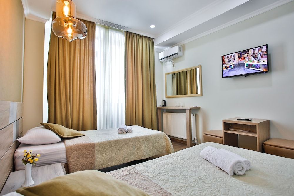 Hotel Terrace Kutaisi Panoramic Double or Twin Room, Multiple Beds, Non Smoking 13