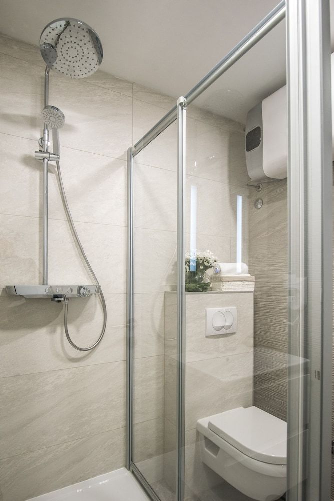 Dubrovnik Spectrum Rooms Deluxe Double Room (Lower Ground) 19