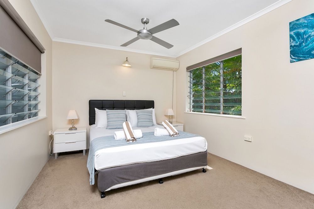 undefined Seascape Holiday at the Queenslander 4