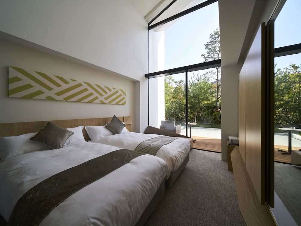 Garden Terrace Saga Hotels & Resorts Deluxe Twin Room, Jetted Tub 6
