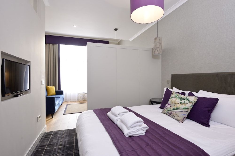 undefined Destiny Scotland Charlotte SQ Apartments 10