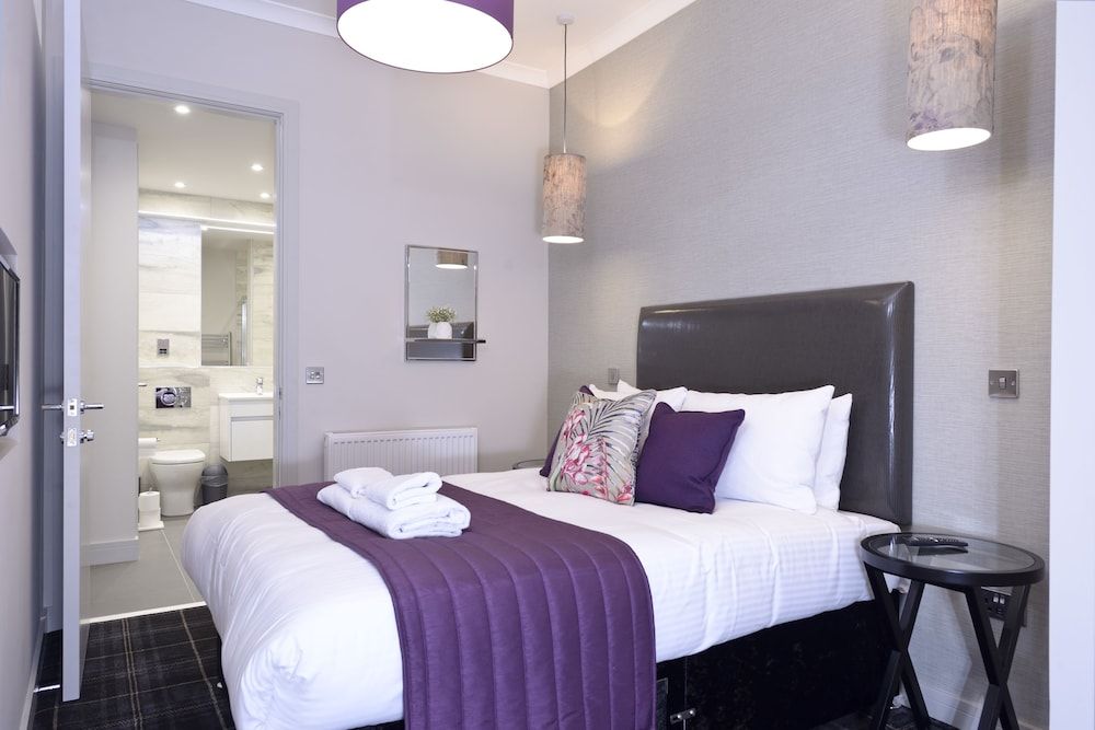 undefined Destiny Scotland Charlotte SQ Apartments 6