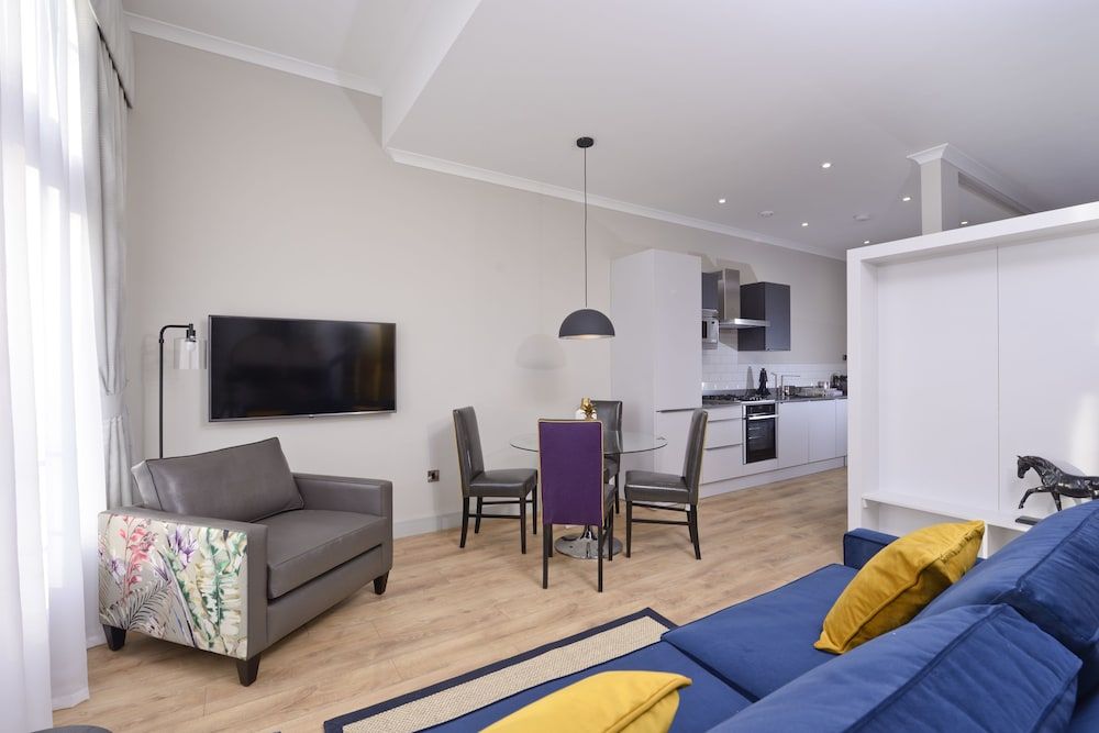 undefined Destiny Scotland Charlotte SQ Apartments 5