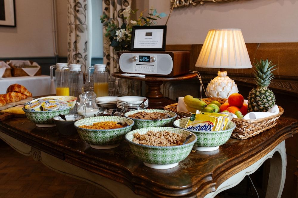 The Old New Inn Double Room, Ensuite, River View 7