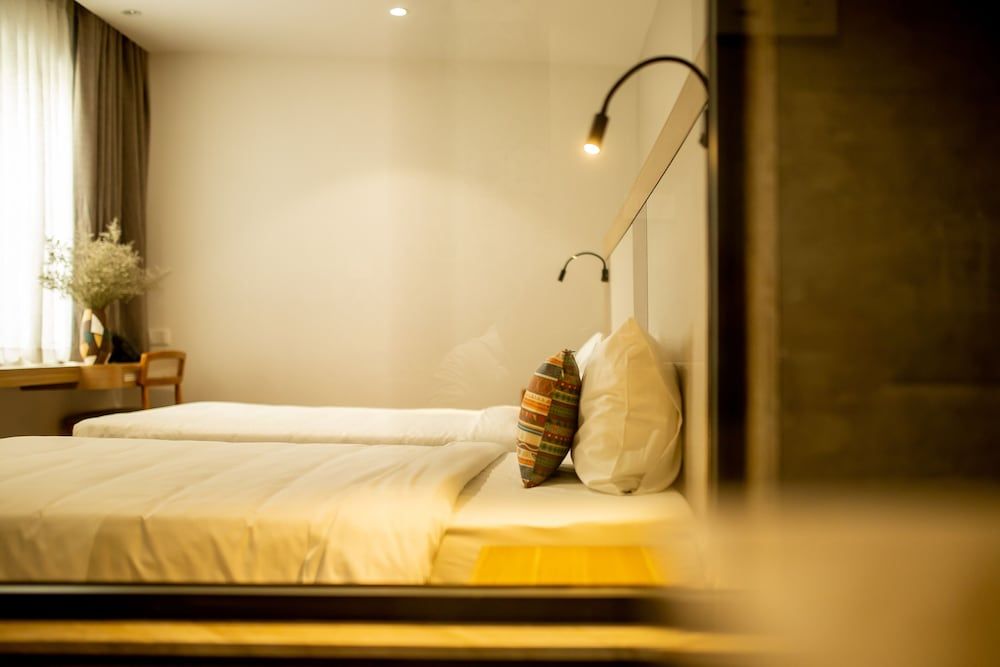 Thanh Mai Family Quadruple Room, 2 Queen Beds 3