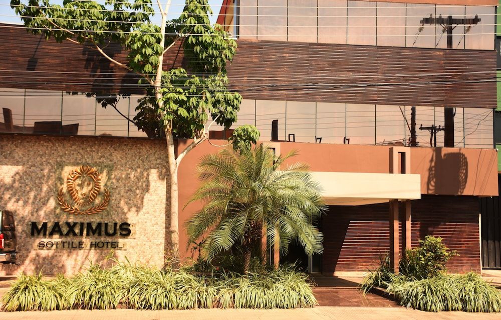 Maximus Sottile Hotel