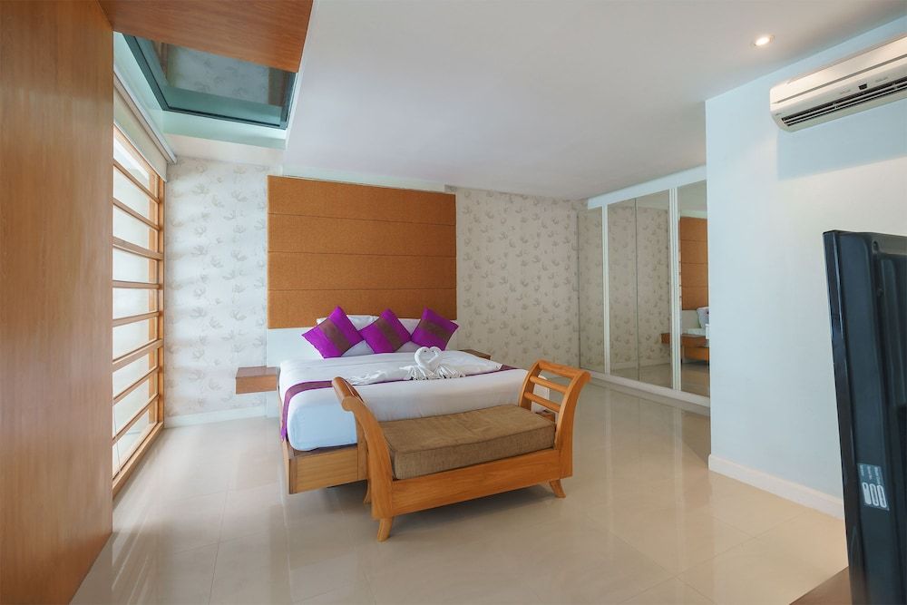 2 Bedroom, King, Sea View, Balcony