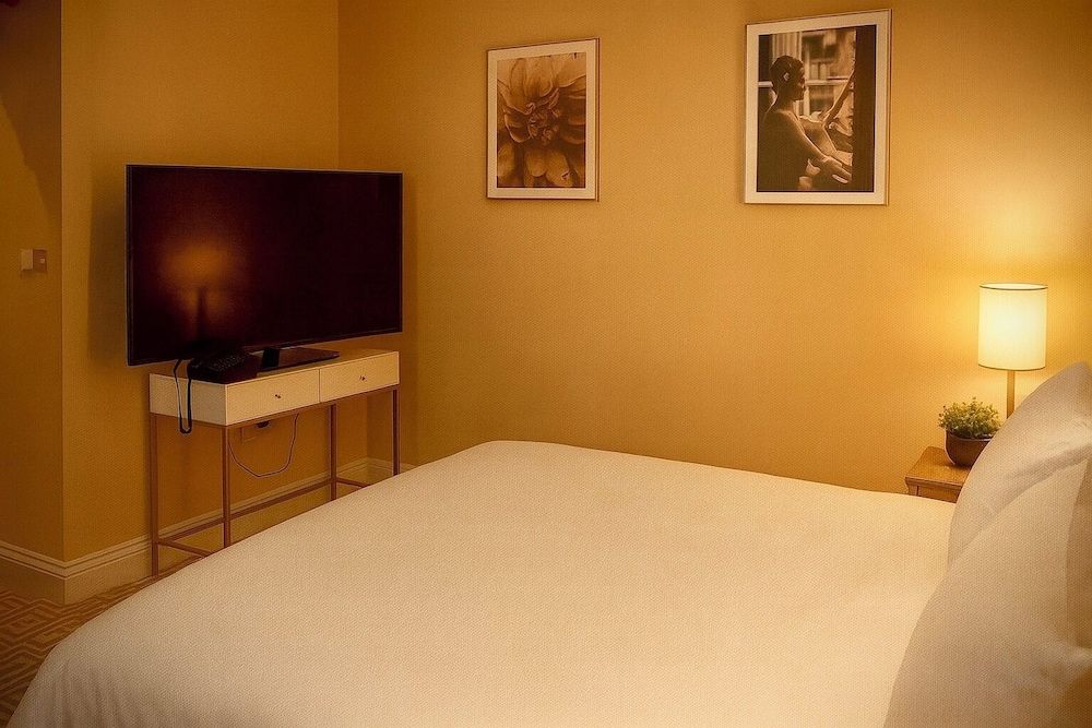 The Hadley Hotel Superior Room 2