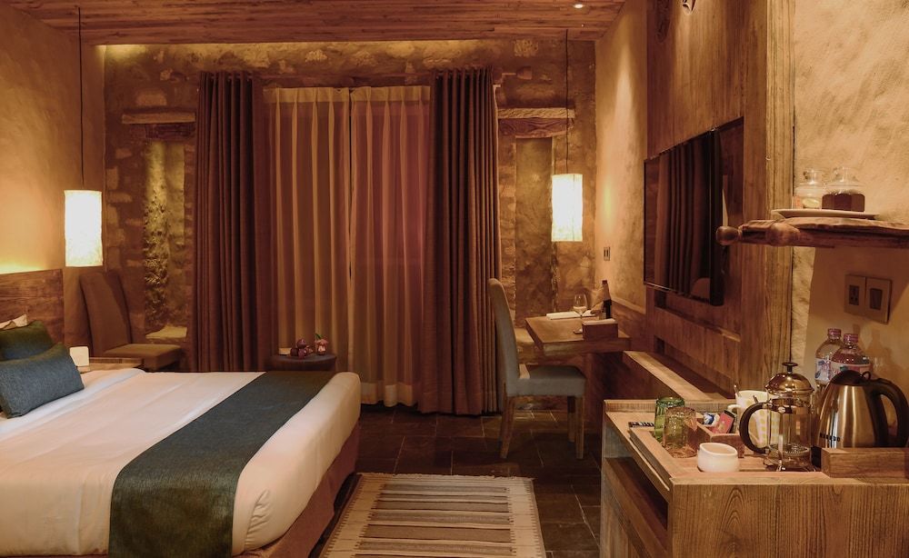 Sarangkot Mountain Lodge Deluxe Room, Balcony, Mountain View 7