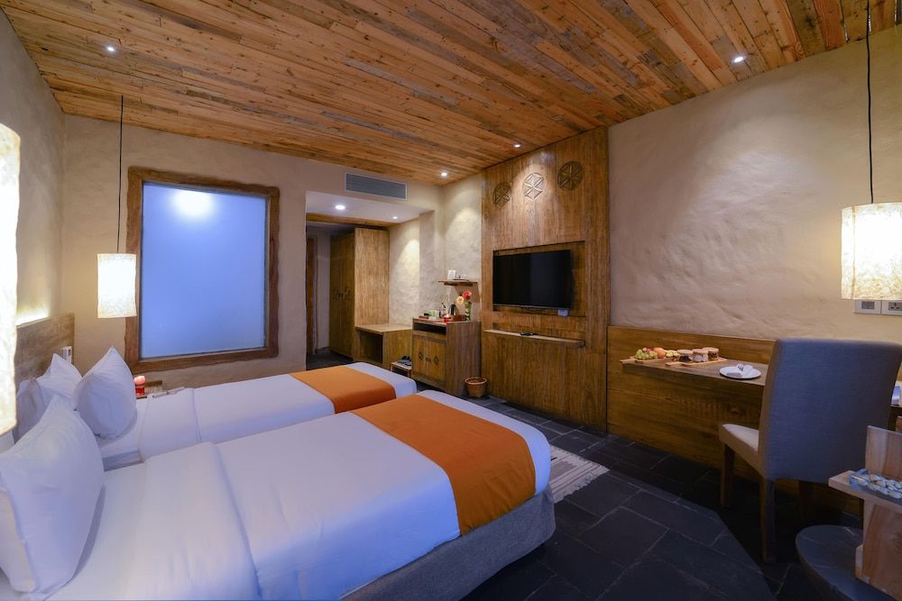 Sarangkot Mountain Lodge Deluxe Room, Balcony, Mountain View 4