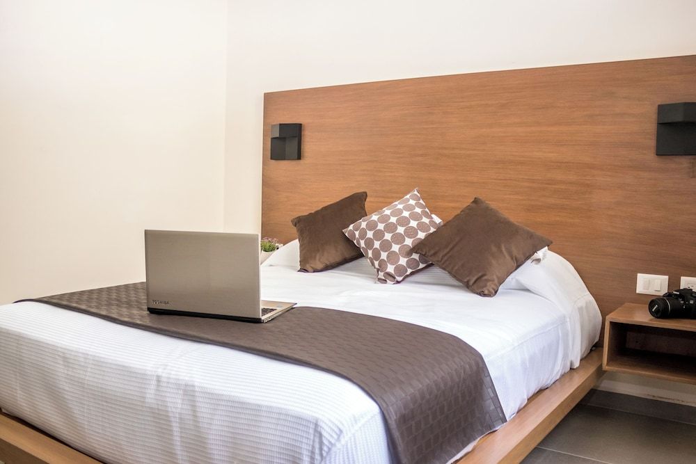 Viento Suites Cancún Superior Suite, 1 Bedroom, Private Bathroom 3