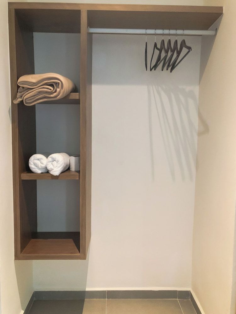 Viento Suites Cancún Superior Room, 1 Queen Bed, Non Smoking, Private Bathroom 13